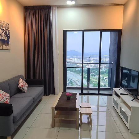 Alpine Parkland Netflix 5 Beds At Mrt Batu 11 Cheras Apartment Exterior photo